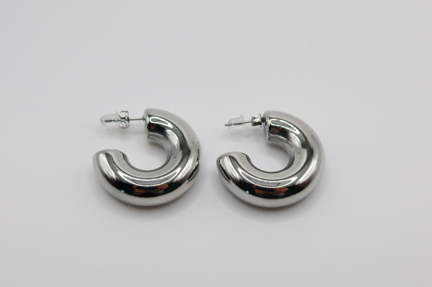 Luna Hoops