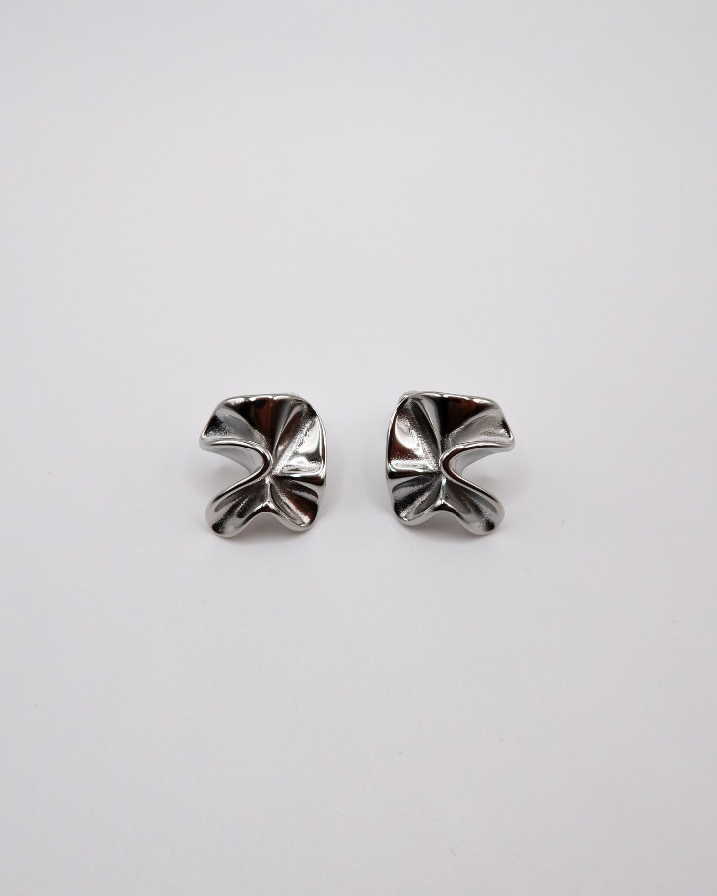 Paloma Studs