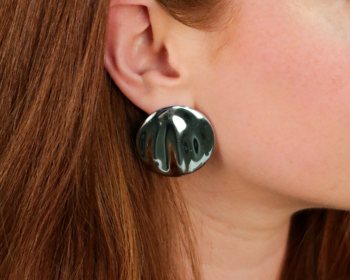 Lucea Studs