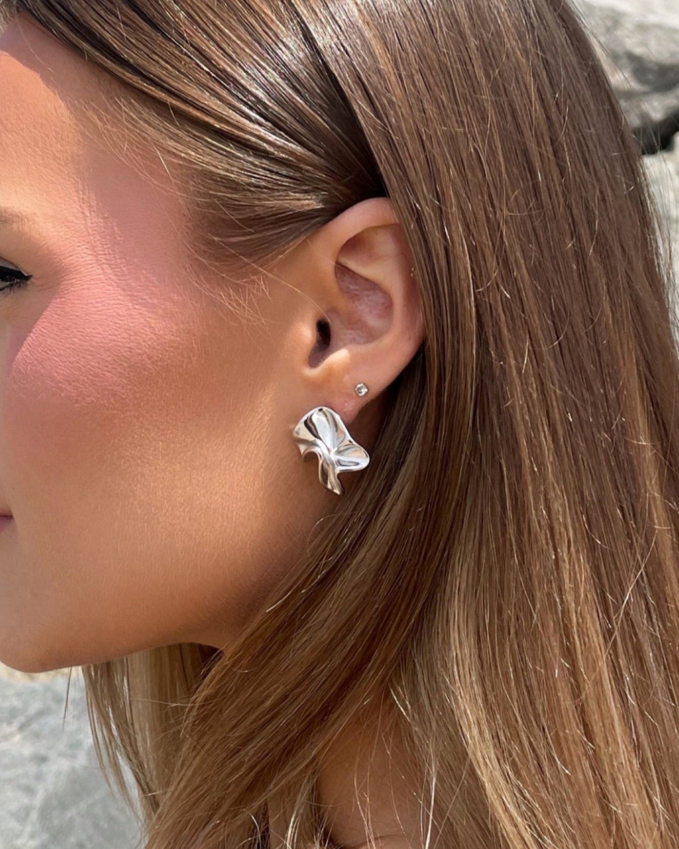 Paloma Studs