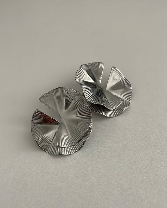 Solana Studs