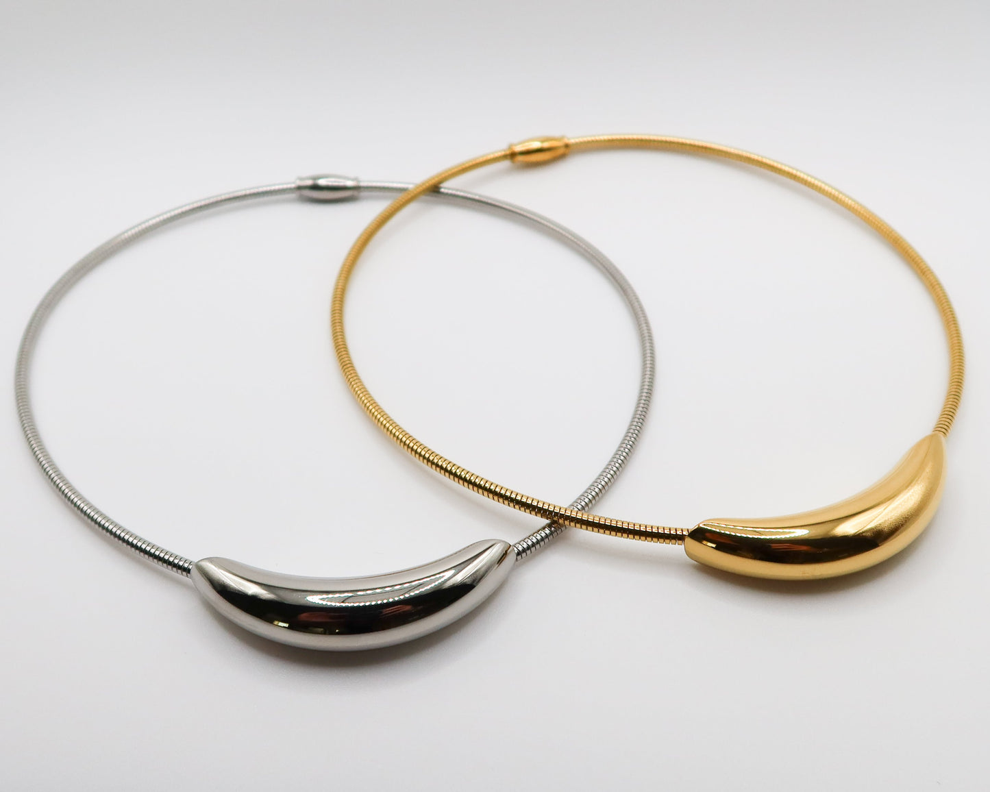 Roma Choker