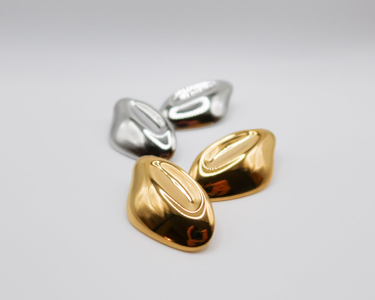 Aurora Studs