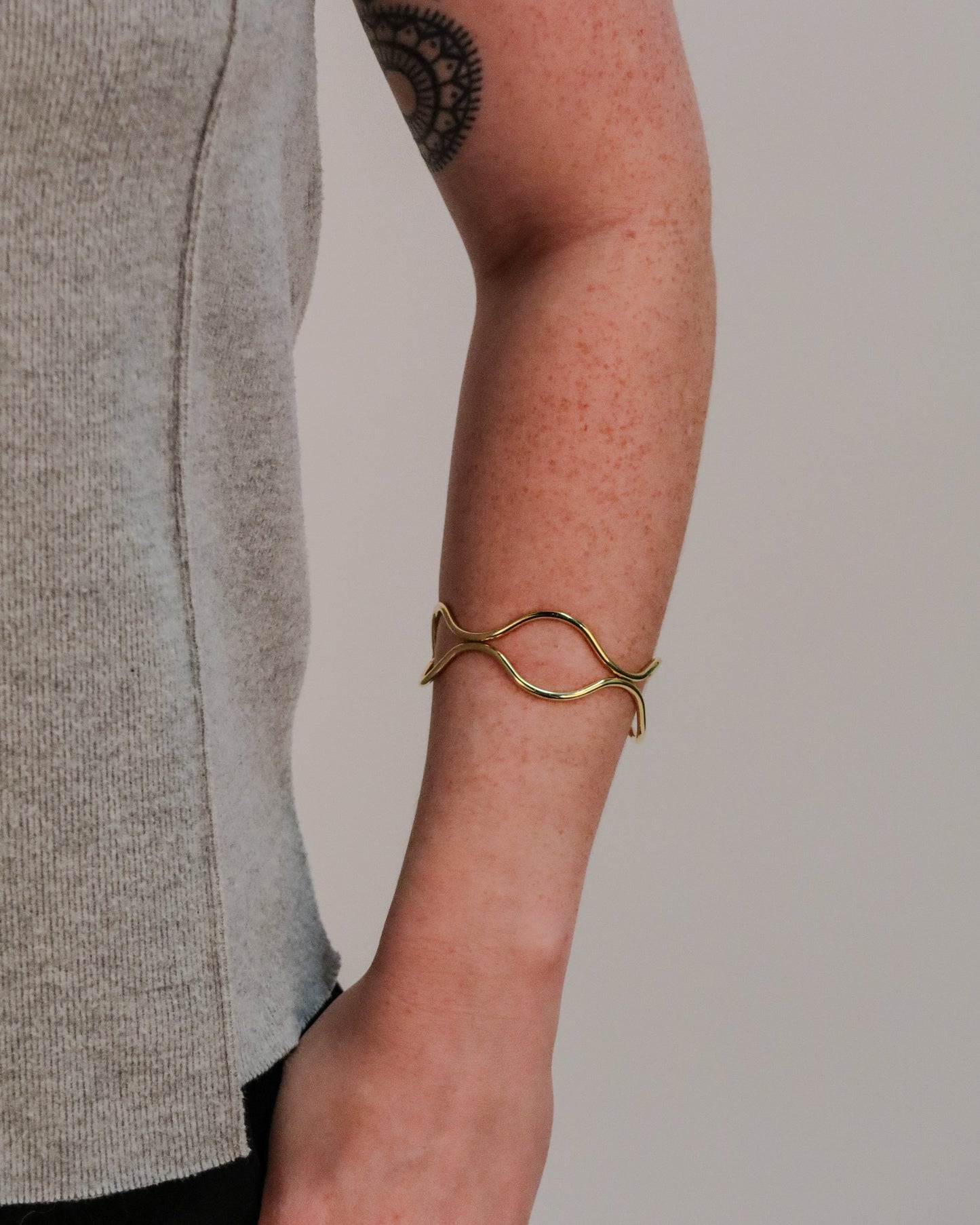 Solea Cuff